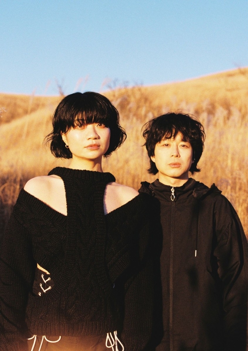 feature-top